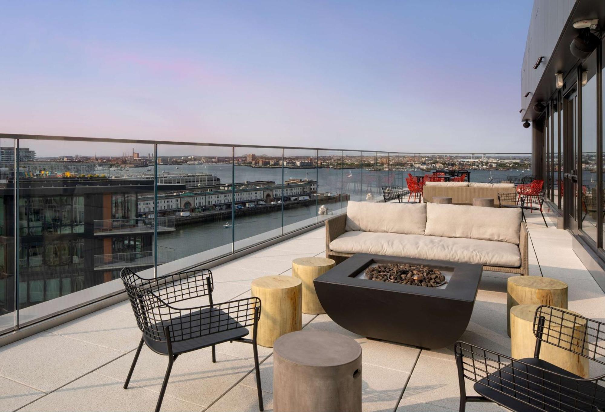 Hyatt Place Boston/Seaport District מראה חיצוני תמונה